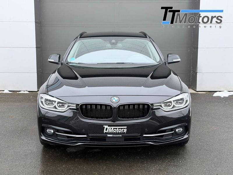 Gebraucht BMW 330 Advantage 258 PS (189 kW) 2018 Schwarz Kombi