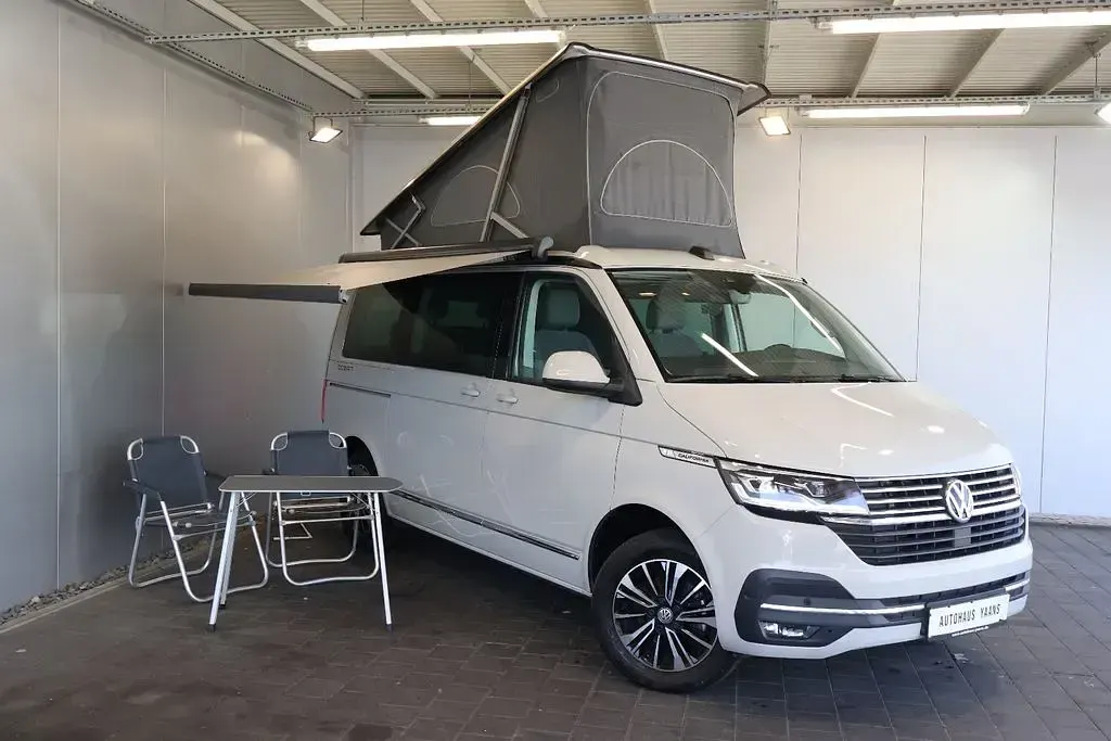 Gebraucht VW California California 150 PS (110 kW) 2023 Grau Van