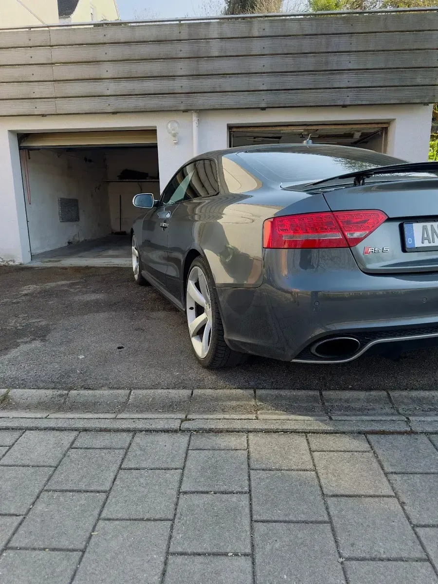 Gebraucht Audi RS5 450 PS (330 kW) 2010 Grau Coupé
