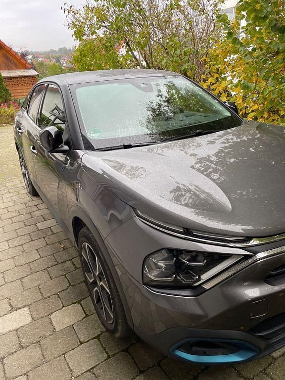 Gebraucht Citroën e-C4 Shine 100 kW (136 PS) 2021 Grau Limousine