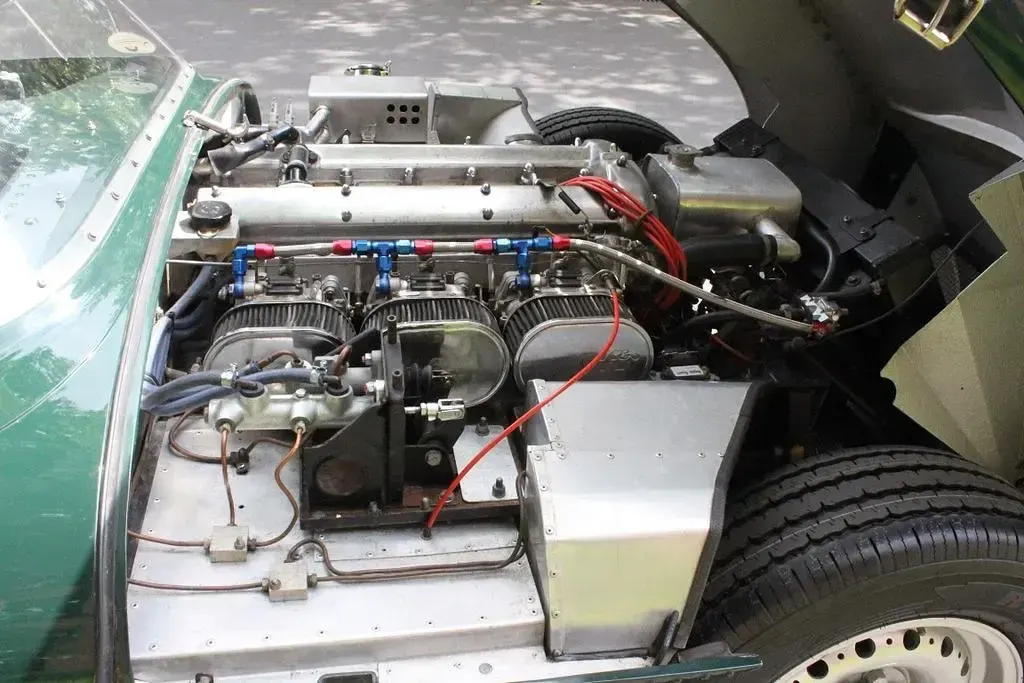 Käytetty Jaguar E-Type 265 HP (194 kW) 1964 Vihreä Avoauto