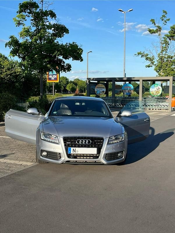 Gebraucht 2010 Audi A5 S-Line Coupé | 15.900 € (Teuer) - Bild 1/4
