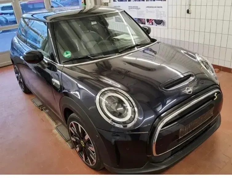 Occasion Mini Cooper SE 135 kW (184 ch) 2023 Noir Citadine