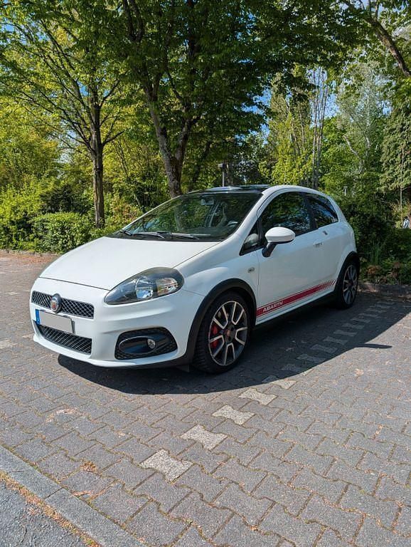Weiß Gebraucht 2009 Abarth Grande Punto Kleinwagen | 4.999 € - Bild 1/4