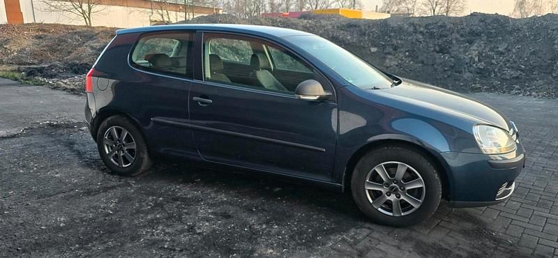 Gebraucht VW Golf VI 2009 Blau Kleinwagen