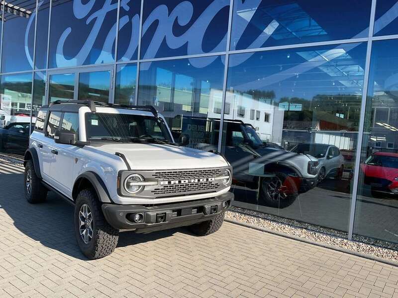 Weiß Gebraucht 2024 Ford Bronco SUV | 64.990 € (Teuer) - Bild 1/4