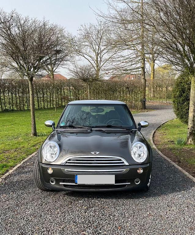 Gebraucht Mini Cooper 116 PS (85 kW) 2006 Braun Kleinwagen