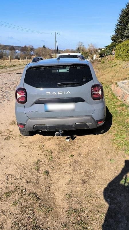 Gebraucht Dacia Duster 150 PS (110 kW) 2024 Grau SUV