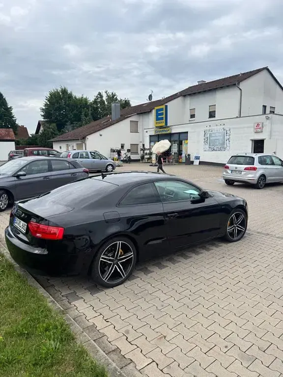Gebraucht Audi A5 Sport 190 PS (139 kW) 2014 Schwarz Coupé