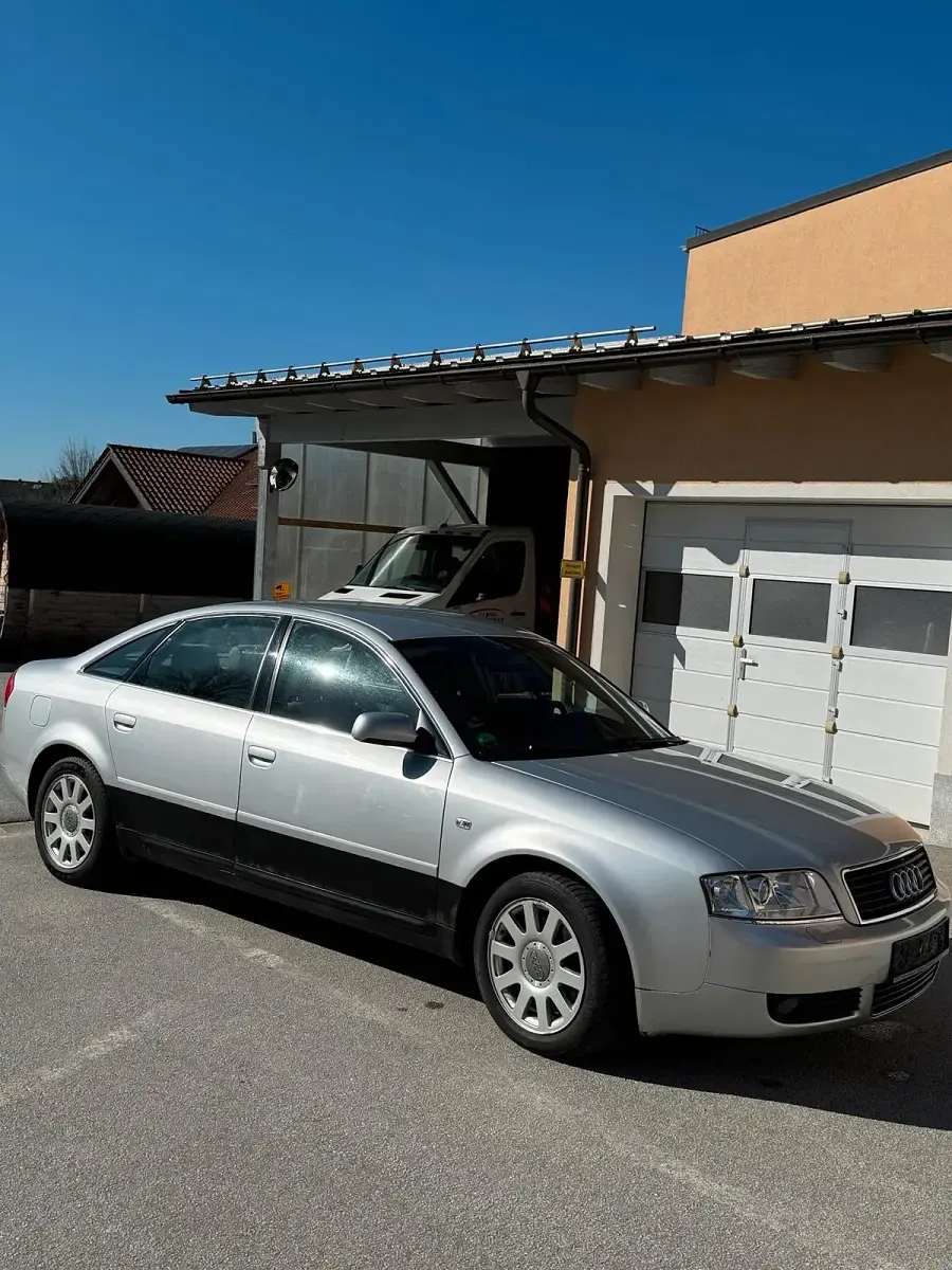 Gebraucht Audi A6 Comfort 170 PS (125 kW) 2003 Grau Limousine