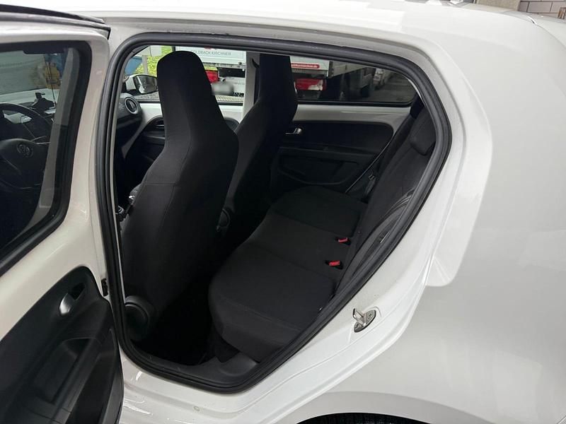 Second-hand VW up! 75 CP (55 kW) 2018 Alb Hatchback