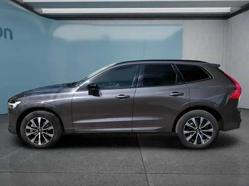 Gebraucht Volvo XC60 Plus 197 PS (144 kW) 2024 Grau SUV