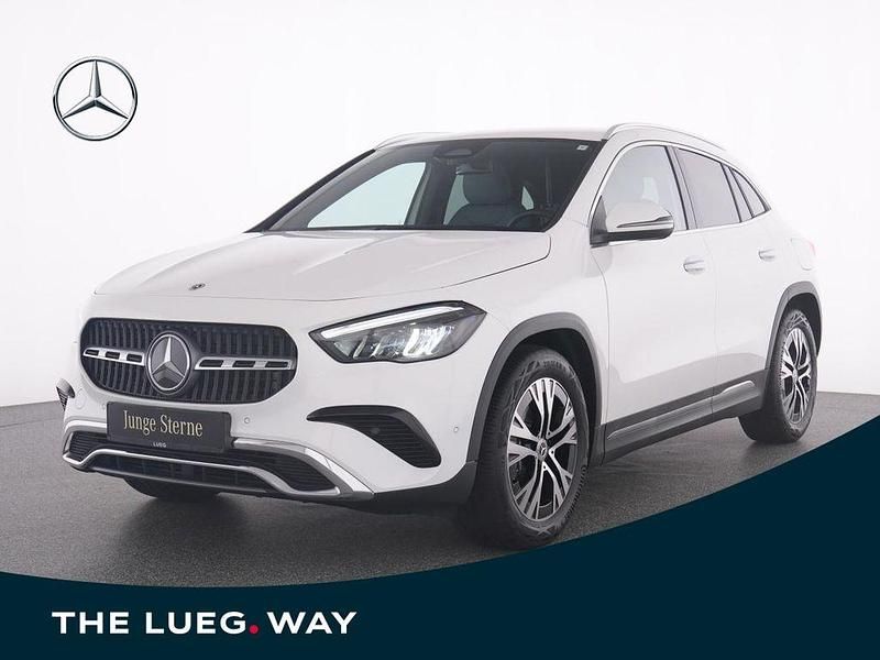 Weiß Gebraucht 2024 Mercedes GLA200 Progressive SUV | 37.290 € (Fairer Preis) - Bild 1/4