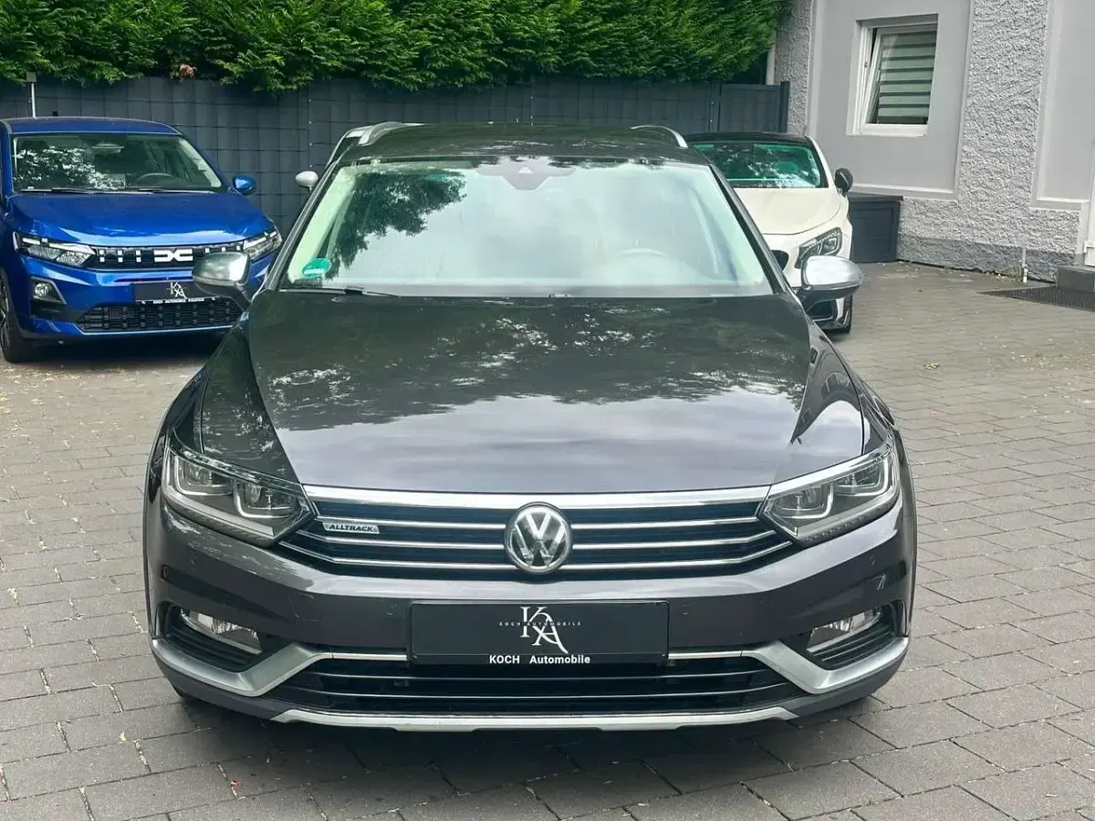 Gebraucht VW Passat Alltrack 190 PS (139 kW) 2018 Mangangrau Kombi