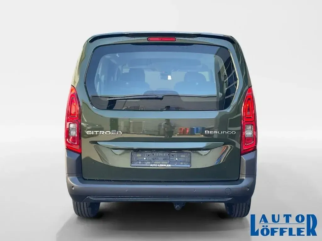 Neu Citroën Berlingo 131 PS (96 kW) 2026 Grün Van / Kleinbus