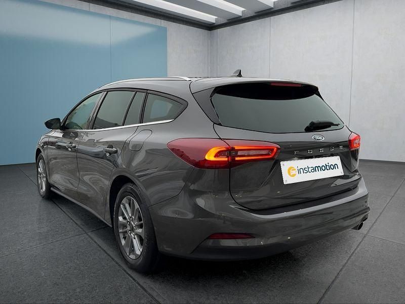Neu Ford Focus Titanium X 155 PS (114 kW) 2025 Grau Kombi
