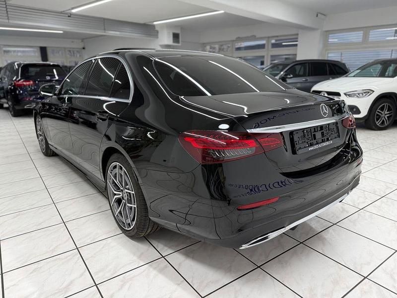 Gebraucht Mercedes E200 AMG line 211 PS (155 kW) 2021 Schwarz Limousine