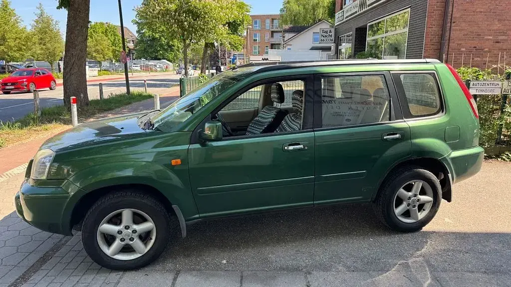 Gebraucht Nissan X-Trail 114 PS (83 kW) 2001 Grün SUV
