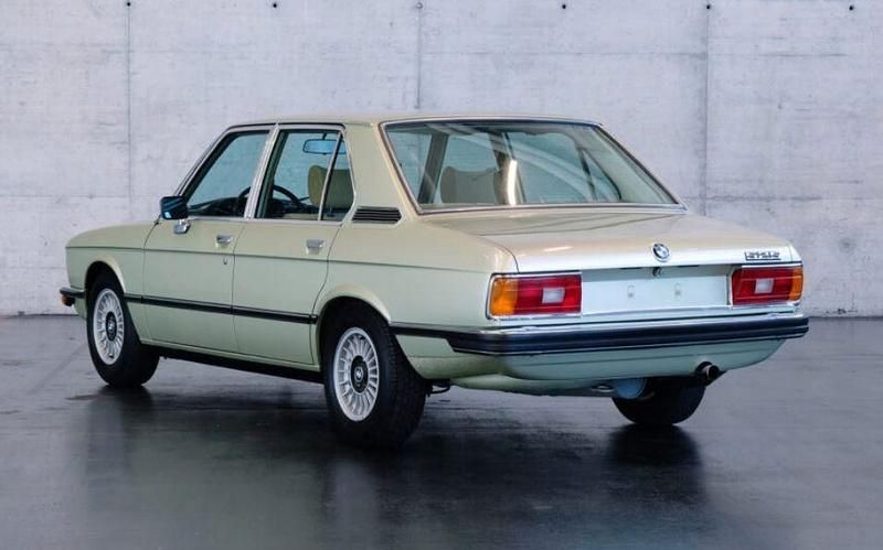 Brugt BMW 525 150 HK (110 kW) 1977 Grøn Sedan