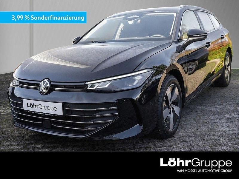 Grenadillschwarz metallic Gebraucht 2025 VW Passat Business Kombi | 31.880 € (Fairer Preis) - Bild 1/3
