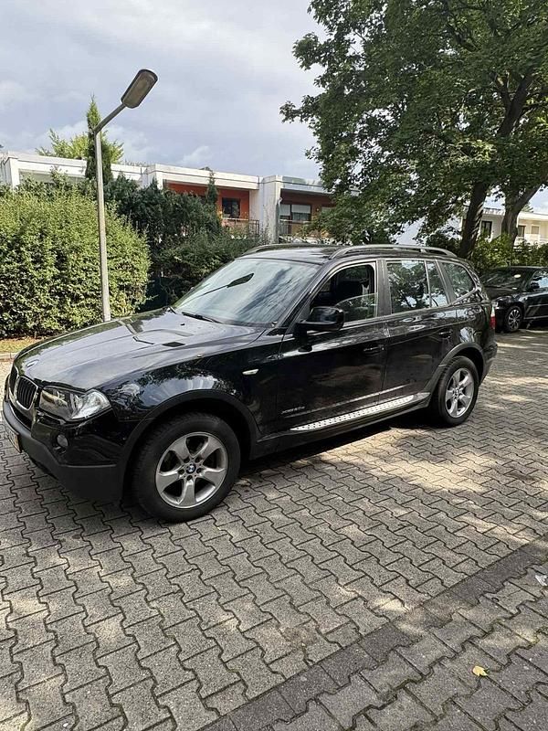 Schwarz Gebraucht 2010 BMW X3 SUV | 4.200 € (Superpreis) - Bild 1/4