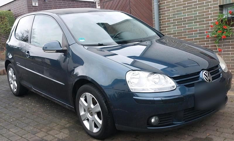 Gebraucht VW Golf V United 80 PS (58 kW) 2008 Blau Kleinwagen