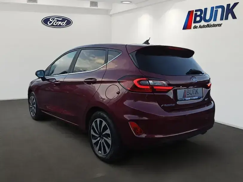 Gebraucht Ford Fiesta Titanium X 125 PS (91 kW) 2022 Lackierung beautiful berry red Kleinwagen