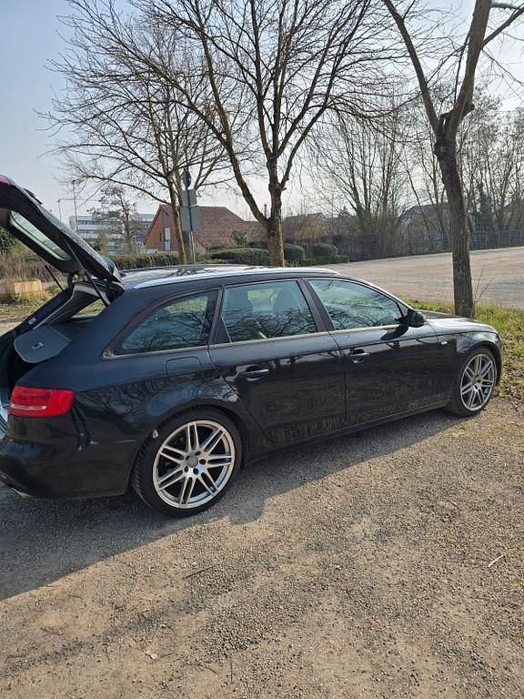 Gebraucht Audi A4 S-Line 245 PS (180 kW) 2012 Schwarz Kombi