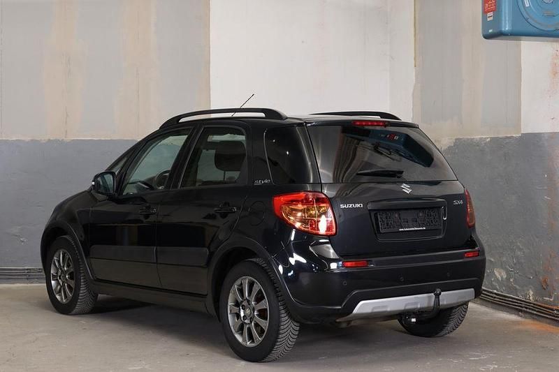 Gebraucht Suzuki SX4 Style 120 PS (88 kW) 2010 Grau SUV