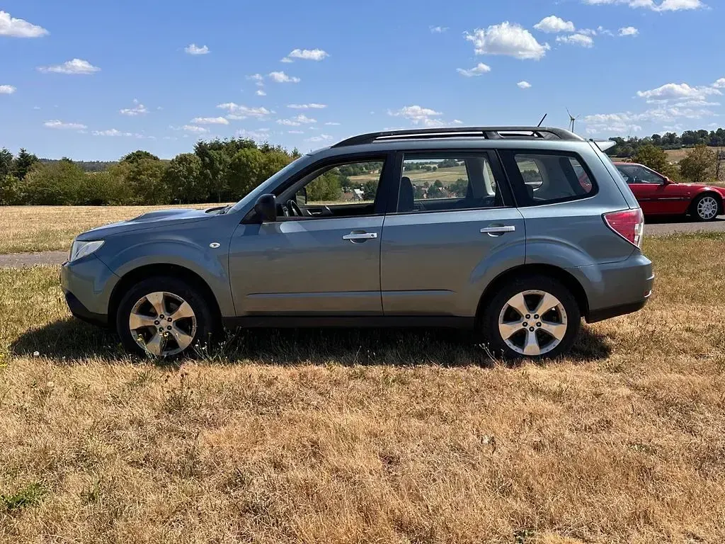 Gebraucht Subaru Forester Comfort 147 PS (108 kW) 2009 Grau SUV