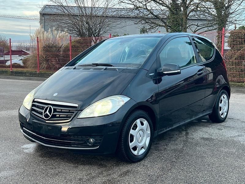 Gebraucht Mercedes A160 85 PS (62 kW) 2009 Schwarz Kleinwagen