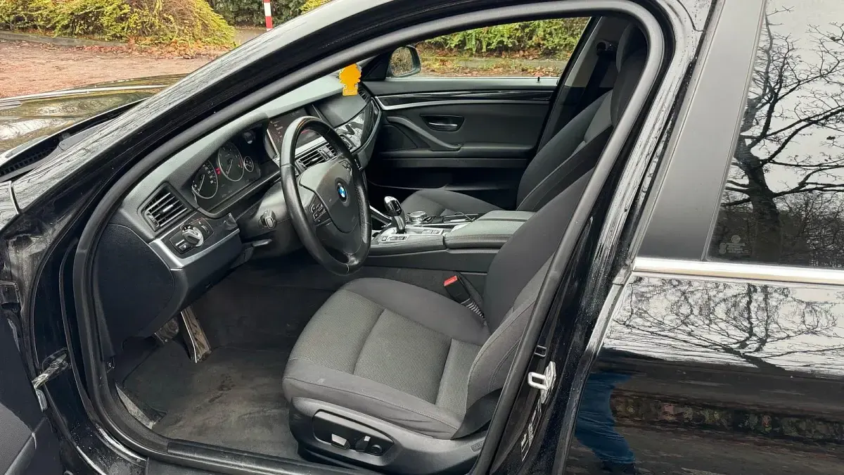 Usata BMW 520 190 CV (139 kW) 2015 Nero Station wagon
