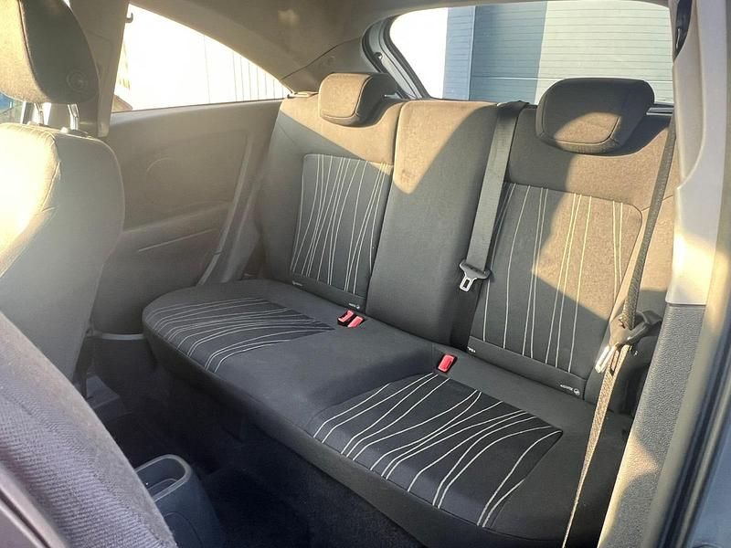 Gebraucht Opel Corsa 80 PS (58 kW) 2006 Silber Kleinwagen