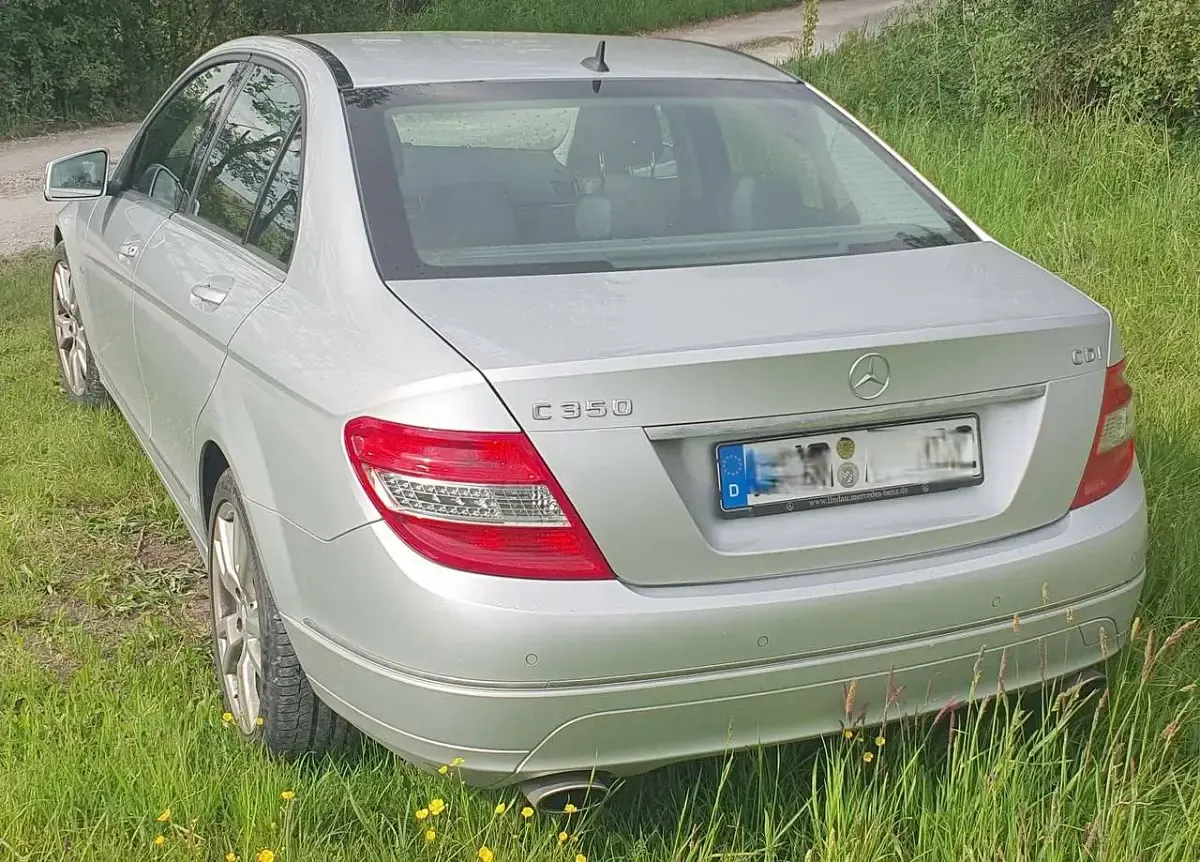 Gebraucht Mercedes C350 Avantgarde 231 PS (169 kW) 2010 Silber Limousine