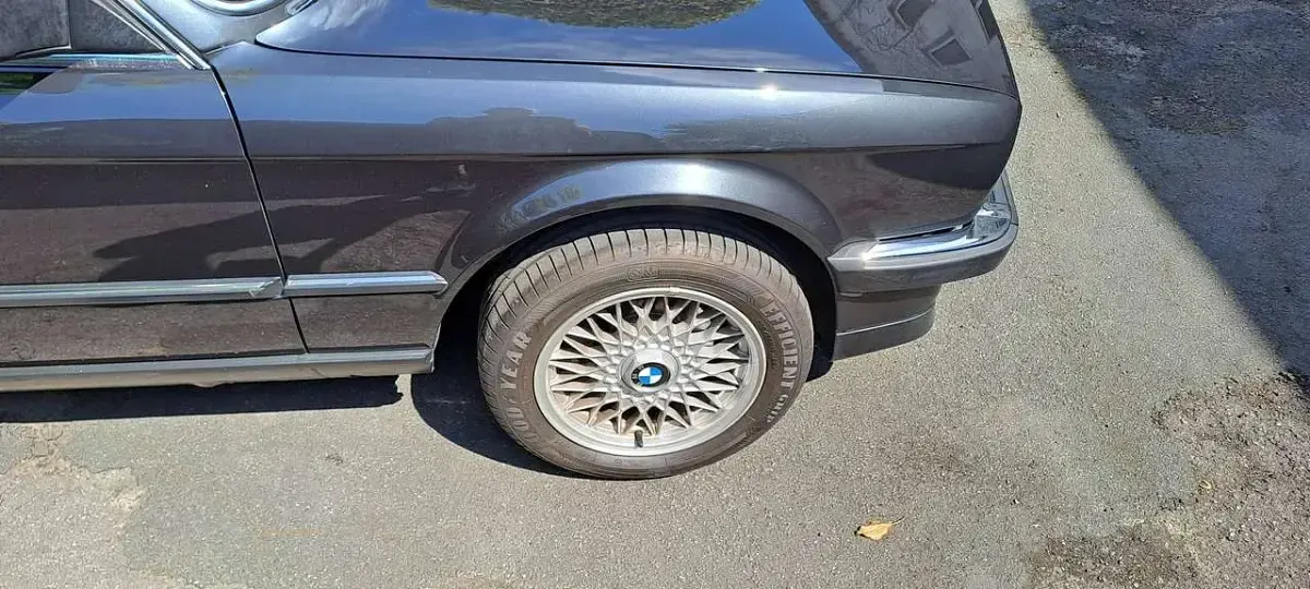 Gebraucht BMW 320 Cabriolet 129 PS (94 kW) 1987 Schwarz Cabrio