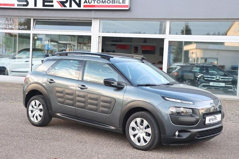 Grau Gebraucht 2017 Citroën C4 Cactus Feel Kleinwagen | 9.690 € (Fairer Preis) - Bild 1/4