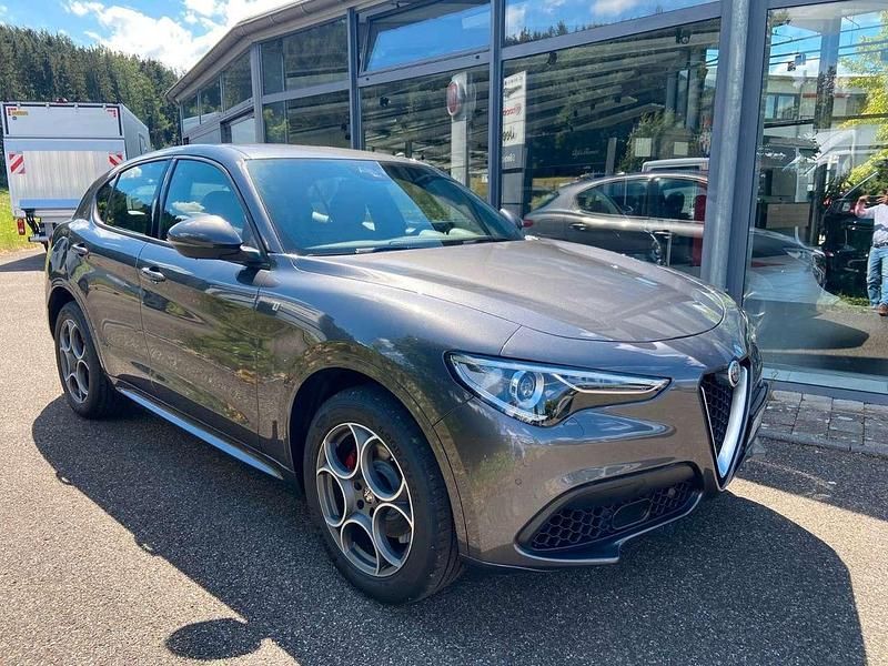 Gebraucht Alfa Romeo Stelvio Ti 280 PS (205 kW) 2022 Grigio vesuvio SUV