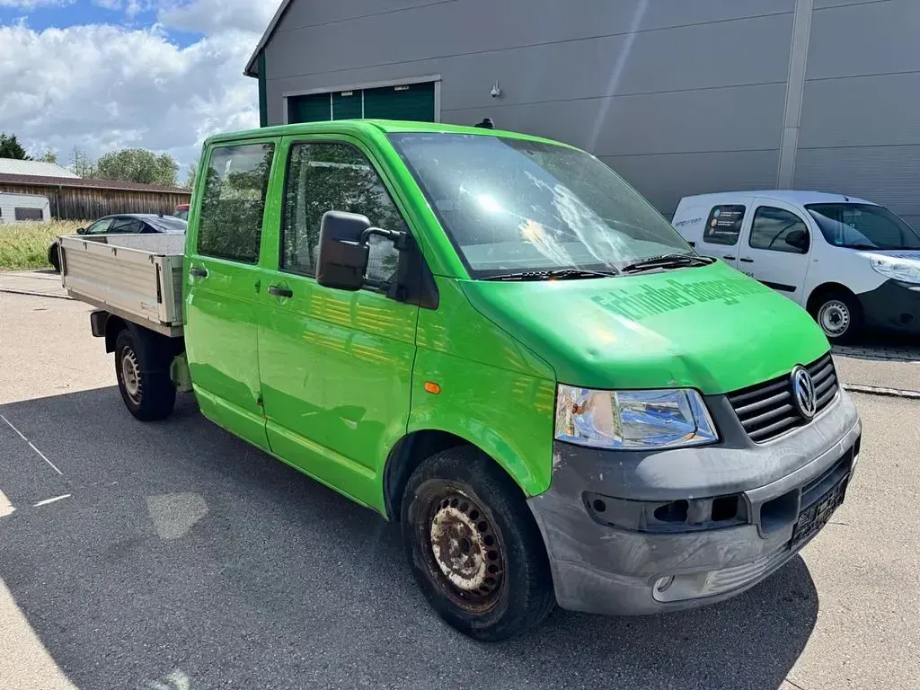 Gebraucht VW T5 131 PS (96 kW) 2005 Grün Van