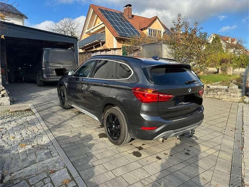 Gebraucht BMW X1 150 PS (110 kW) 2017 Grau SUV