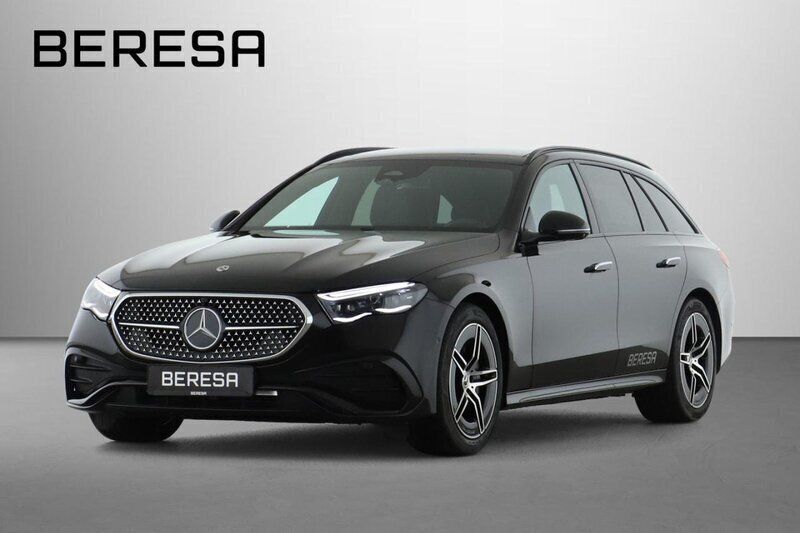 Metalliclack obsidianschwarz Gebraucht 2024 Mercedes E220 AMG Kombi | 60.990 € (Teuer) - Bild 1/4