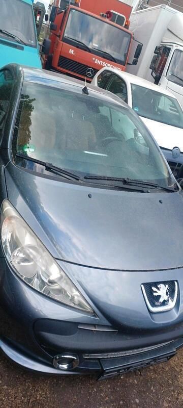 Gebraucht 2008 Peugeot 207 CC Cabrio | 600 € - Bild 1/4