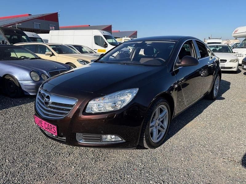 Gebraucht Opel Insignia Active 160 PS (117 kW) 2013 Braun Limousine