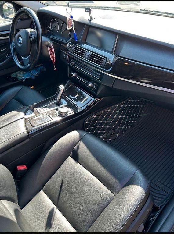 Gebraucht BMW 525 218 PS (160 kW) 2014 Schwarz Kombi