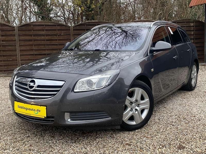 Karbongrau/technical grey Gebraucht 2009 Opel Insignia Cosmo Kombi | 2.880 € (Superpreis) - Bild 1/3