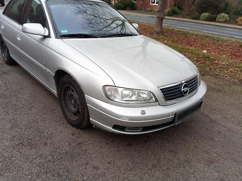 Gebraucht Opel Omega 144 PS (105 kW) 2000 Silber Limousine