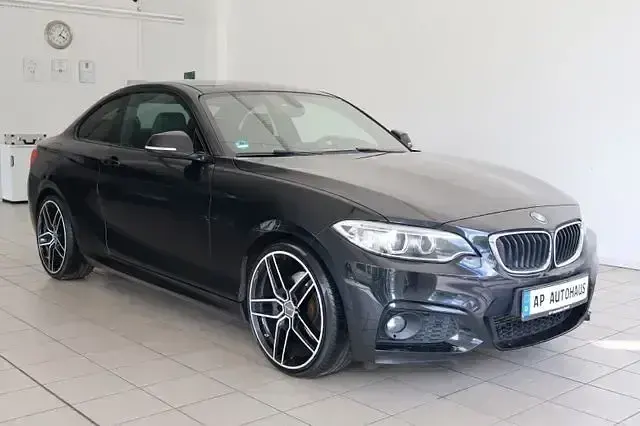 Gebraucht BMW 225 M Sport 224 PS (164 kW) 2016 Saphirschwarz Coupé