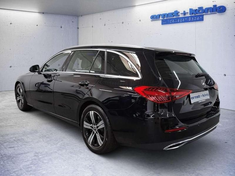 Gebraucht Mercedes C200 Advanced 163 PS (119 kW) 2023 Schwarz Limousine