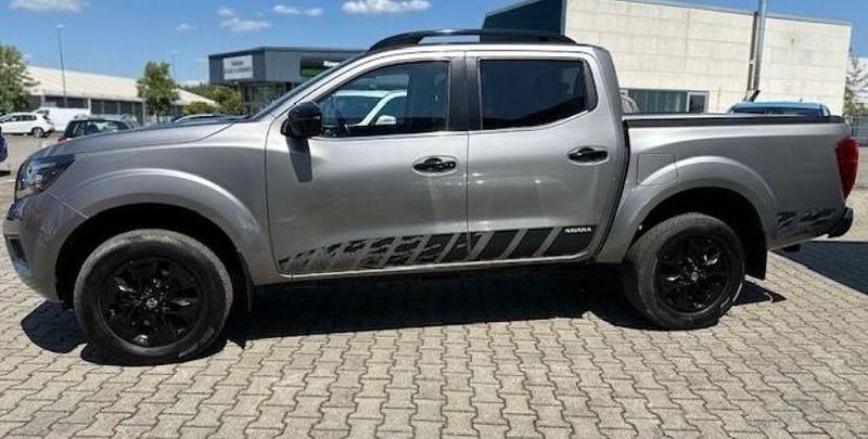 Grau Gebraucht 2020 Nissan Navara N-Guard Abholung | 32.500 € (Fairer Preis) - Bild 1/4