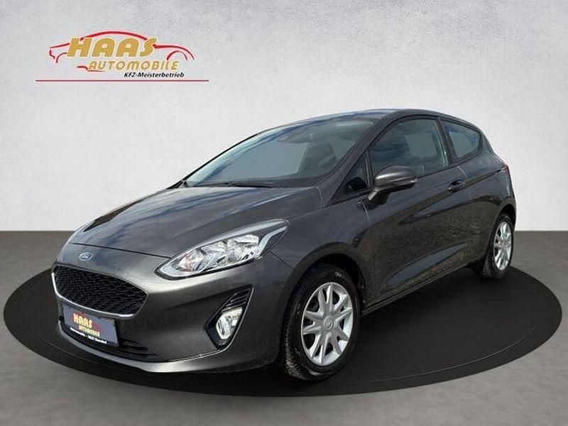 Gebraucht Ford Fiesta Cool & Connect 101 PS (74 kW) 2018 Grau Kleinwagen