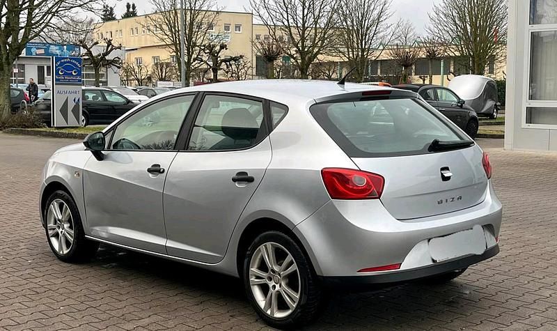 Gebraucht Seat Ibiza 69 PS (50 kW) 2009 Grau Kleinwagen
